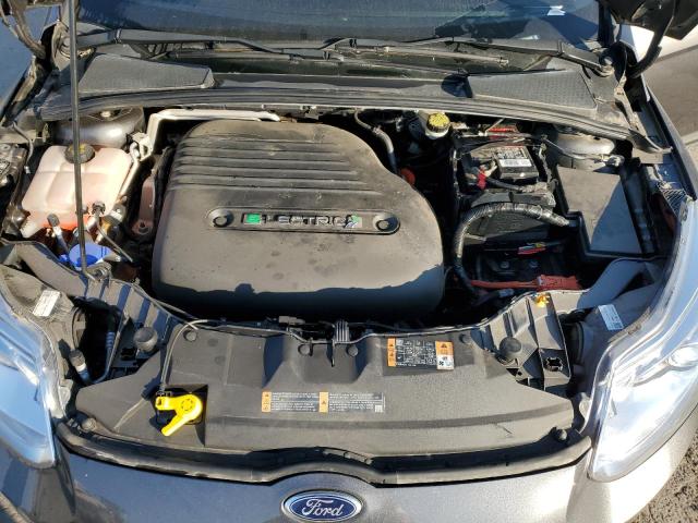 Photo 11 from auction – 2015 FORD FOCUS BEV with VIN 1FADP3R44FL221828