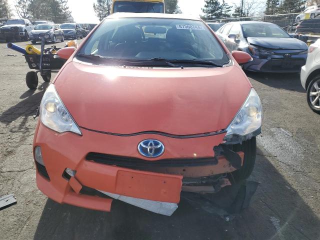 Photo 5 from auction – 2014 TOYOTA PRIUS C with VIN JTDKDTB30E1059749