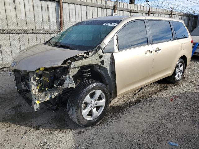 TOYOTA SIENNA BAS 2011 with VIN 5TDKA3DC7BS003103 - Photo from auction