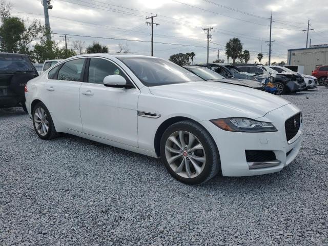 Photo 4 from auction – 2018 JAGUAR XF PREMIUM with VIN SAJBD4FX7JCY67261