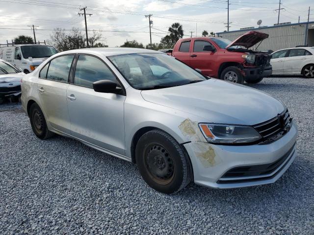 Photo 4 from auction – 2015 VOLKSWAGEN JETTA BASE with VIN 3VW2K7AJ6FM338251