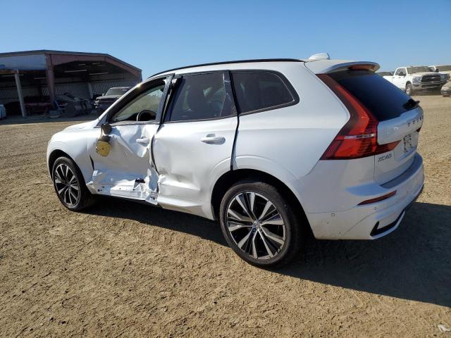 Photo 2 from auction – 2023 VOLVO XC60 PLUS with VIN YV4L12RW2P1376343