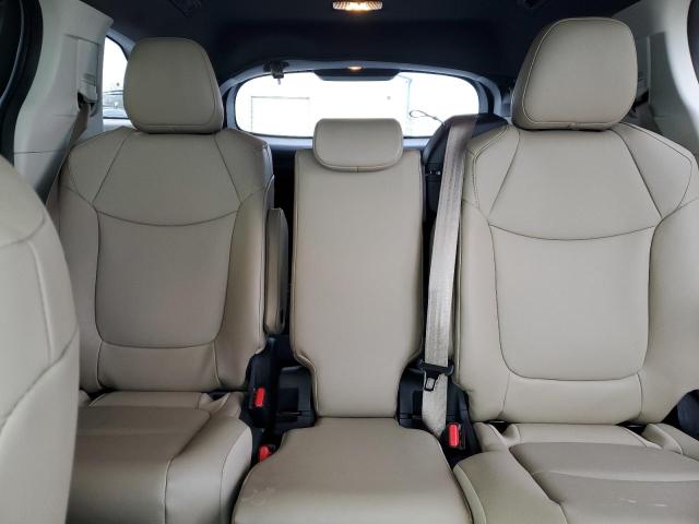 Photo 10 from auction – 2024 TOYOTA SIENNA LE/ with VIN 5TDGRKEC8RS223433