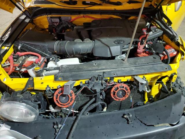 Photo 12 from auction – 2010 TOYOTA FJ CRUISER with VIN JTEBU4BF1AK080741