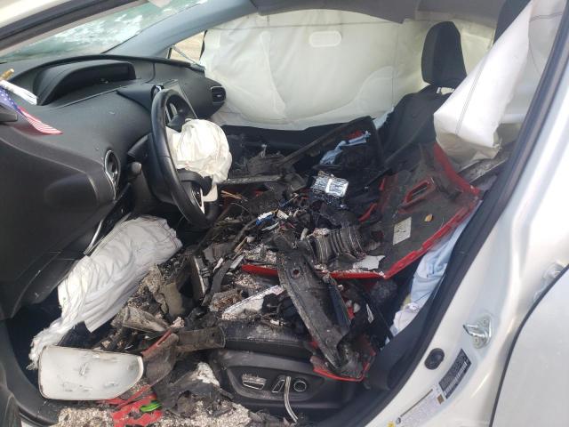 Photo 7 from auction – 2017 TOYOTA PRIUS PRIM with VIN JTDKARFPXH3061011