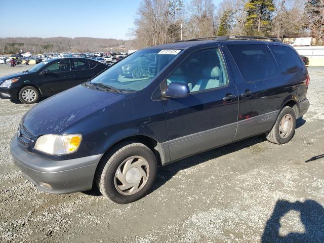 TOYOTA SIENNA LE 2001 with VIN 4T3ZF13C31U359258 - Photo from auction