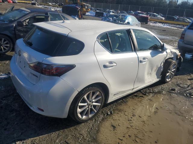Photo 3 from auction – 2013 LEXUS CT 200 with VIN JTHKD5BH8D2147334