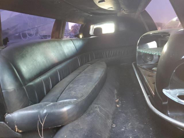 Photo 10 from auction – 2003 LINCOLN TOWN CAR E with VIN 1L1FM81W23Y609867
