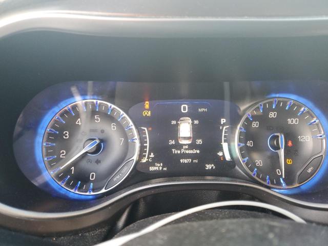 Photo 9 from auction – 2017 CHRYSLER PACIFICA L with VIN 2C4RC1GGXHR762745