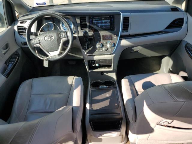 Photo 8 from auction – 2016 TOYOTA SIENNA XLE with VIN 5TDYK3DC9GS706474