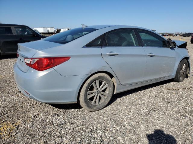 Photo 3 from auction – 2011 HYUNDAI SONATA SE/ with VIN 5NPEB4AC6BH181398