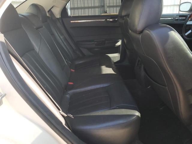 Photo 10 from auction – 2010 CHRYSLER 300C with VIN 2C3CA6CT5AH211330