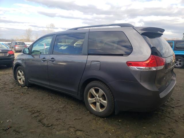 Photo 2 from auction – 2013 TOYOTA SIENNA LE with VIN 5TDKK3DC8DS328634