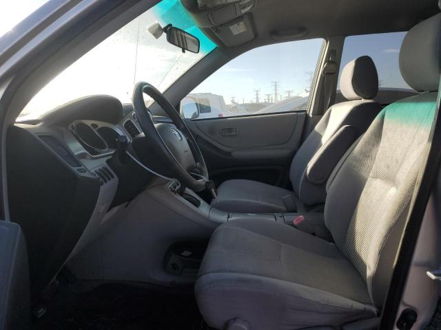 Photo 7 from auction – 2004 TOYOTA HIGHLANDER with VIN JTEGD21A440097999