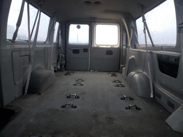 Photo 10 from auction – 2000 FORD ECONOLINE with VIN 1FBSS31L7YHB41694