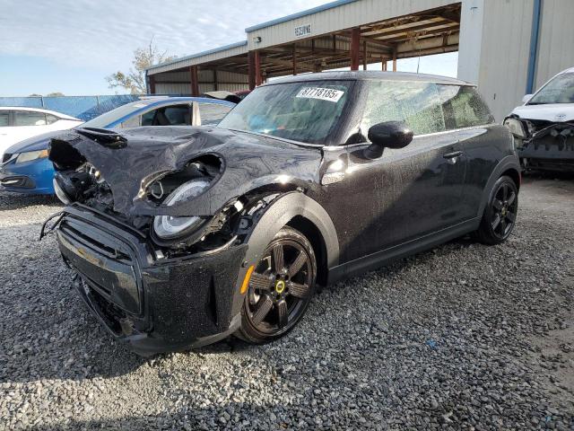 MINI COOPER SE 2022 with VIN WMW13DJ08N2S47924 - Photo from auction