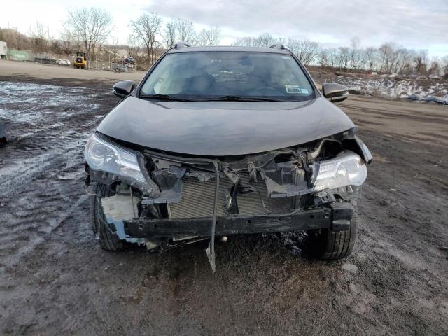 Photo 5 from auction – 2015 TOYOTA RAV4 XLE with VIN JTMRFREV6FD169469