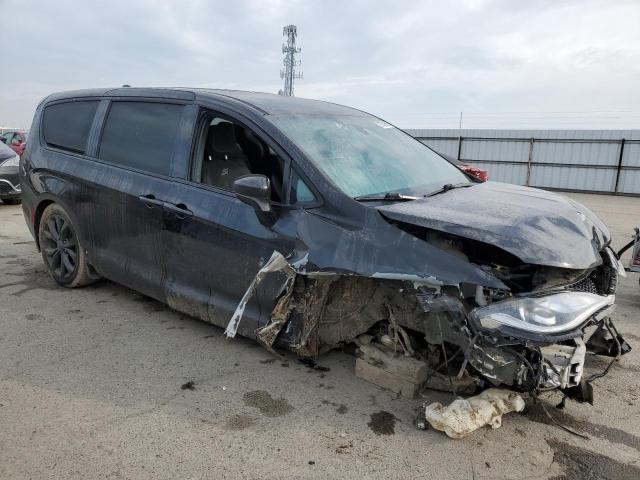 Photo 4 from auction – 2019 CHRYSLER PACIFICA T with VIN 2C4RC1FG6KR738595