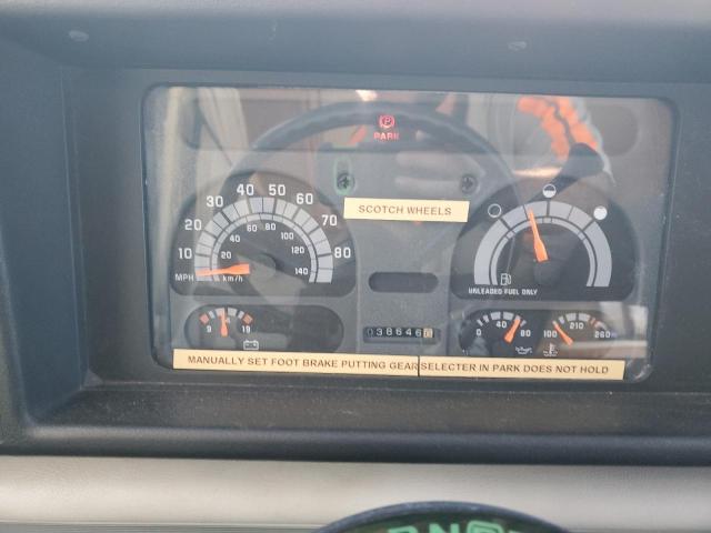 Photo 8 from auction – 1996 CHEVROLET P30 with VIN 1GBLP37N9S3320516