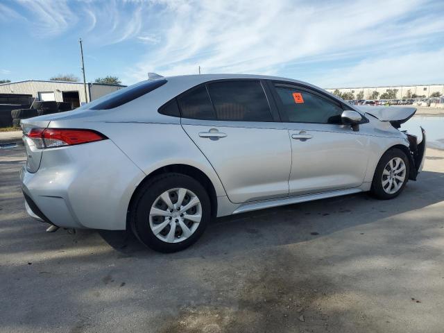 Photo 3 from auction – 2022 TOYOTA COROLLA LE with VIN JTDEPMAE7NJ200586