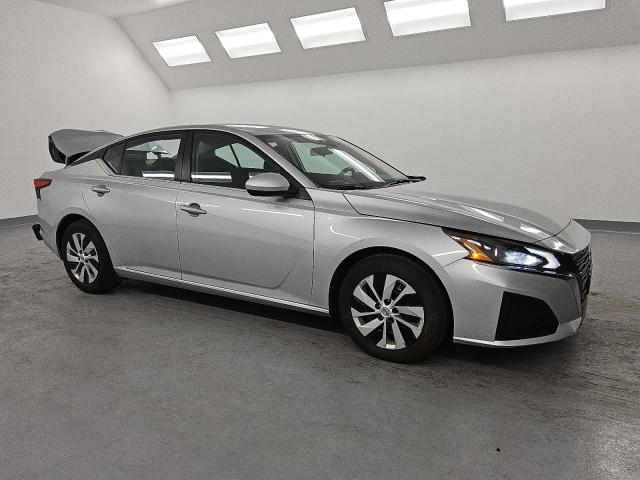 Photo 4 from auction – 2023 NISSAN ALTIMA S with VIN 1N4BL4BV2PN385063