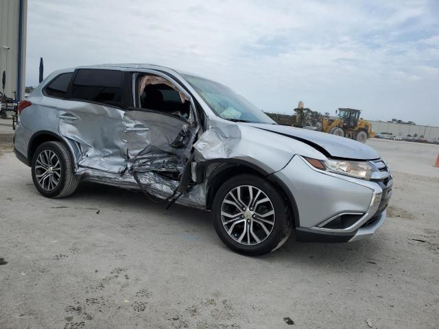 Photo 4 from auction – 2017 MITSUBISHI OUTLANDER with VIN JA4AD2A32HZ038473