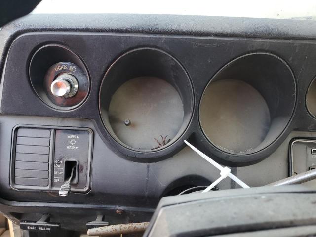 Photo 9 from auction – 1983 DODGE RAM VAN B2 with VIN 2B7HB23T1DK305607