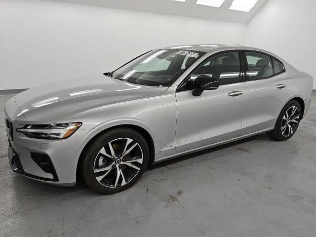Zdjęcie 1 z aukcji – 2025 VOLVO S60 CORE z VIN 7JRL12FJ9SG362426