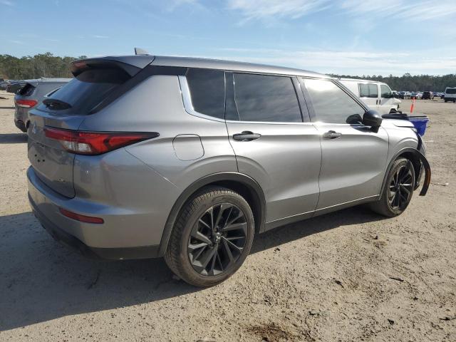 Photo 3 from auction – 2023 MITSUBISHI OUTLANDER with VIN JA4J3UA85PZ017593