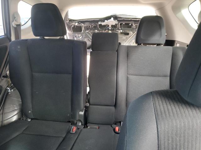 Photo 10 from auction – 2016 TOYOTA RAV4 LE with VIN JTMBFREV1GD181614