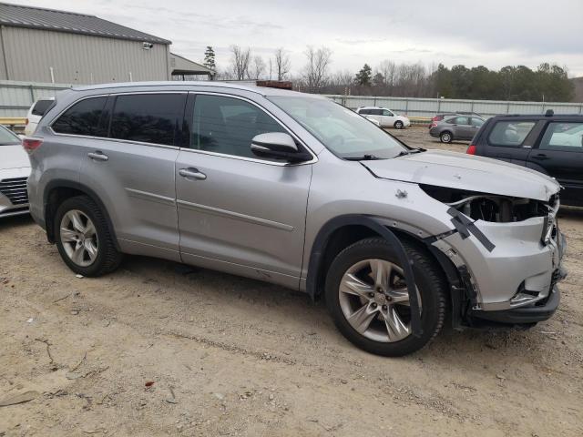Photo 4 from auction – 2015 TOYOTA HIGHLANDER with VIN 5TDDKRFH0FS147213