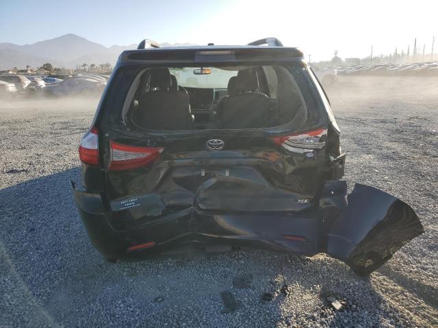 Photo 6 from auction – 2017 TOYOTA SIENNA XLE with VIN 5TDYZ3DC4HS858871
