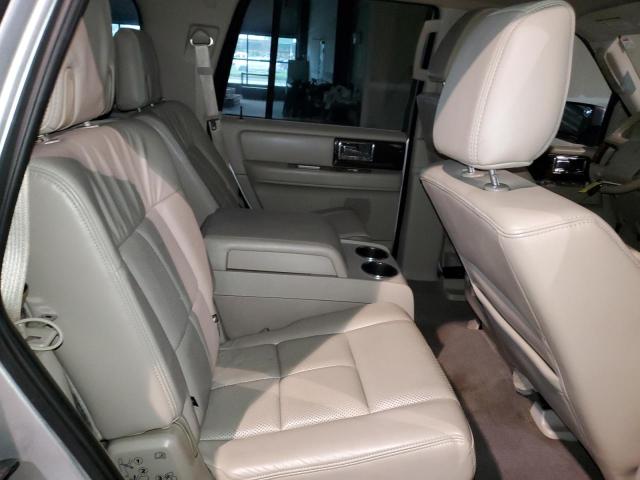 Photo 11 from auction – 2010 LINCOLN NAVIGATOR with VIN 5LMJJ2J59AEJ07178