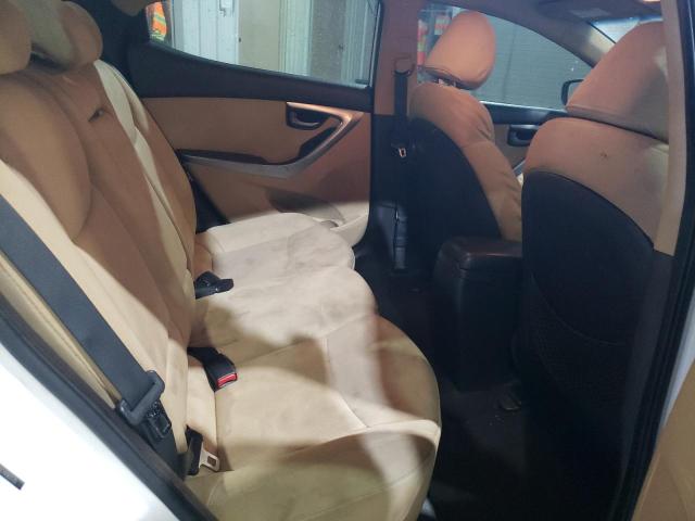 Photo 10 from auction – 2012 HYUNDAI ELANTRA GL with VIN 5NPDH4AE5CH092175