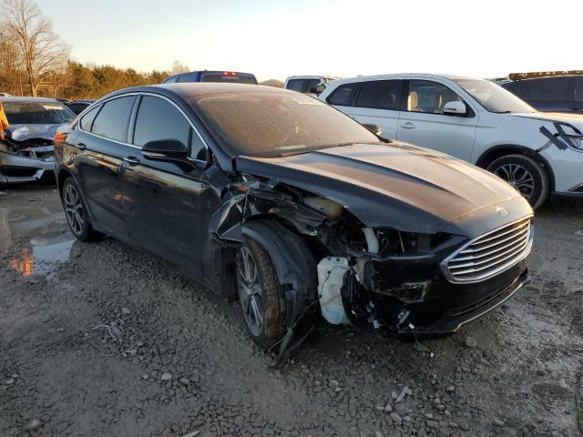 Photo 4 from auction – 2019 FORD FUSION SEL with VIN 3FA6P0CD1KR233575