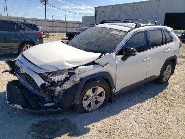 TOYOTA RAV4 XLE 2021 with VIN 2T3P1RFV8MC213574 - Photo from auction