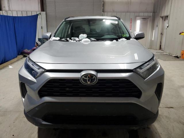 Photo 5 from auction – 2023 TOYOTA RAV4 XLE with VIN 2T3P1RFVXPW357744