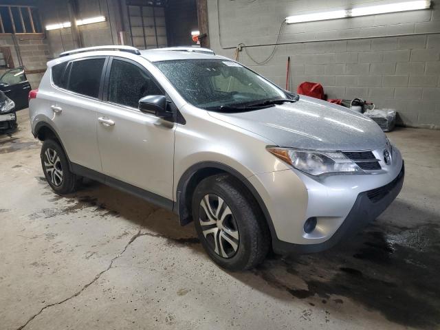 Photo 4 from auction – 2015 TOYOTA RAV4 LE with VIN JTMBFREV2FJ050465