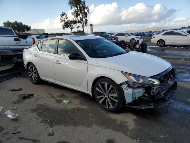 Photo 4 from auction – 2022 NISSAN ALTIMA SR with VIN 1N4AL4CV8NN323903