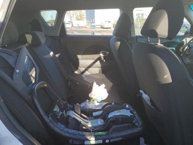 Photo 10 from auction – 2014 KIA SOUL with VIN KNDJN2A25E7010359