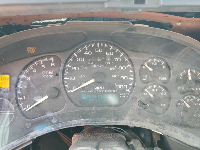 Photo 9 from auction – 2002 CHEVROLET SILVERADO with VIN 2GCEK19V621312352