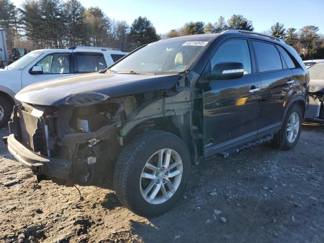 Photo 1 from auction – 2015 KIA SORENTO LX with VIN 5XYKTCA66FG638633