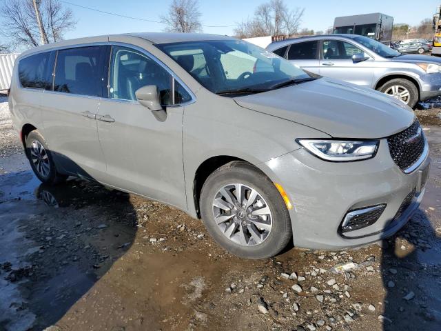 Photo 4 from auction – 2022 CHRYSLER PACIFICA H with VIN 2C4RC1L77NR137026