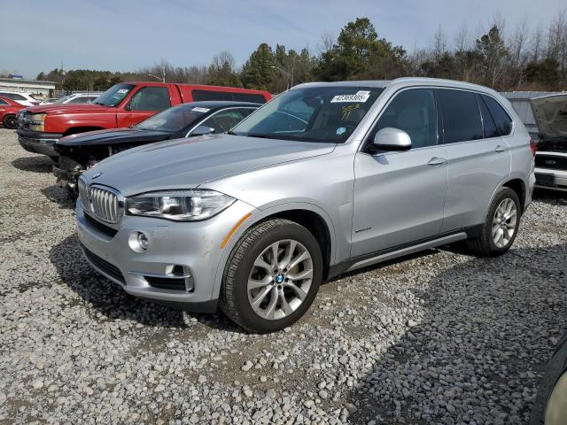 BMW X5 XDRIVE5 2015 with VIN 5UXKR6C58F0J75824 - Photo from auction