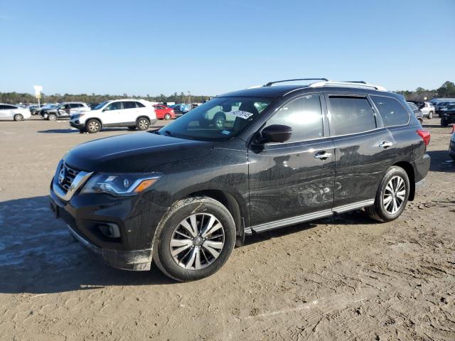 NISSAN PATHFINDER 2017 with VIN 5N1DR2MN2HC608097 - Photo from auction