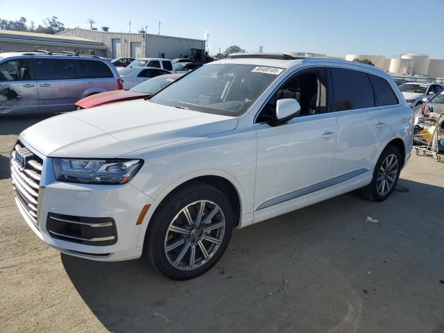 AUDI Q7 PREMIUM 2017 with VIN WA1LAAF74HD016155 - Photo from auction