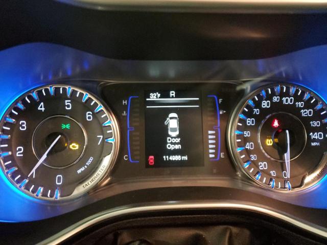 Photo 9 from auction – 2015 CHRYSLER 200 LIMITE with VIN 1C3CCCAB4FN649905