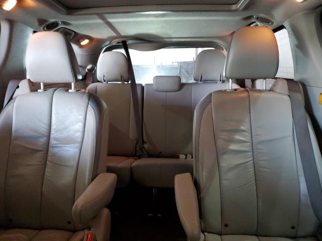 Photo 10 from auction – 2011 TOYOTA SIENNA XLE with VIN 5TDDK3DC8BS017467