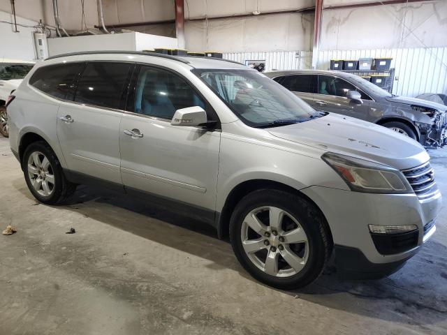 Photo 4 from auction – 2016 CHEVROLET TRAVERSE L with VIN 1GNKRGKD5GJ335998