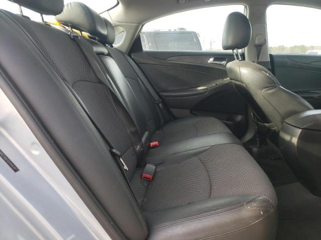 Photo 10 from auction – 2012 HYUNDAI SONATA SE with VIN 5NPEC4AB7CH444634